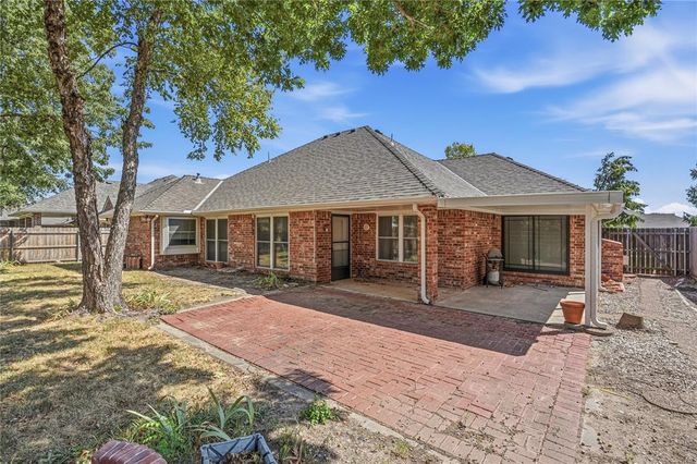 3808 Drawbridge Lane, Norman, OK 73072