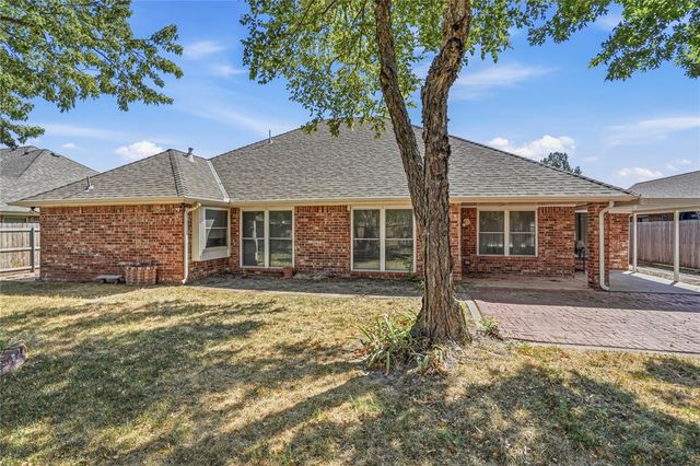 3808 Drawbridge Lane, Norman, OK 73072
