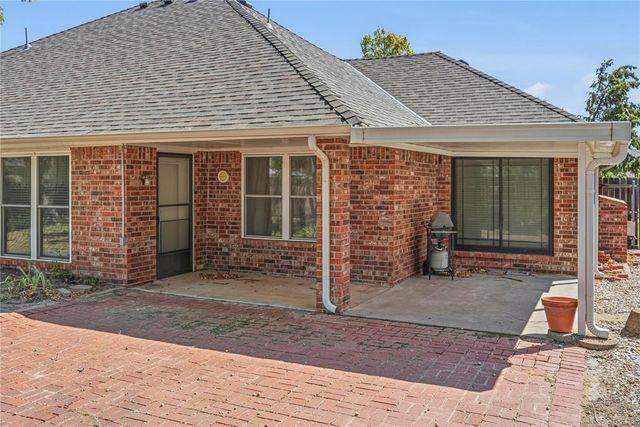 3808 Drawbridge Lane, Norman, OK 73072