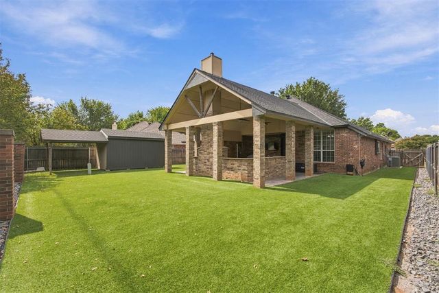 309 Winston Drive, Norman, OK 73072