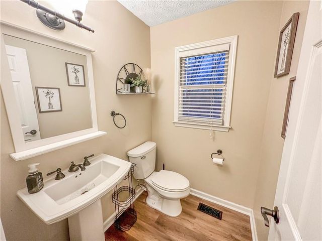 199 Amberidge Drive NW, Cartersville, GA 30121