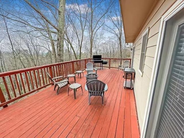 199 Amberidge Drive NW, Cartersville, GA 30121