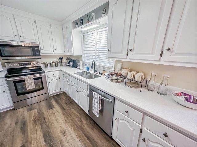 199 Amberidge Drive NW, Cartersville, GA 30121