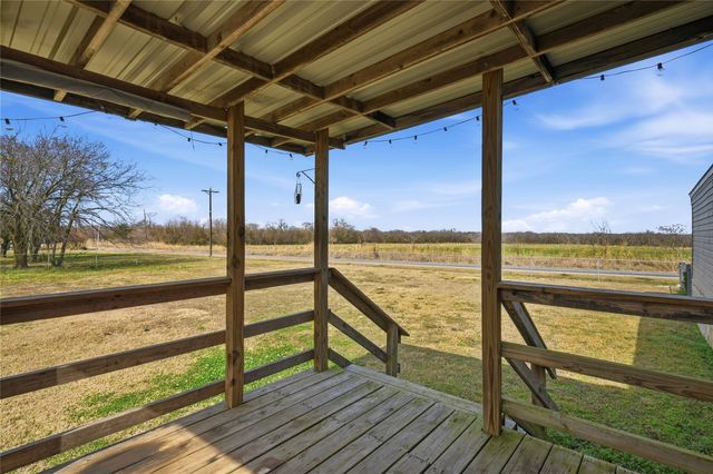 125 Willow Ridge Circle, Southmayd, TX 75092