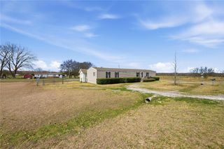 125 Willow Ridge Circle, Southmayd, TX 75092