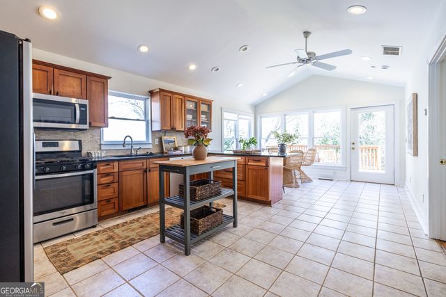 980 Rawlins Street SE, Atlanta, GA 30315