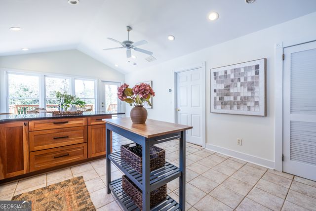 980 Rawlins Street SE, Atlanta, GA 30315