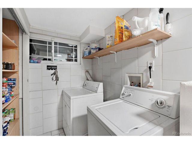 731 Elkhart St, Aurora, CO 80011