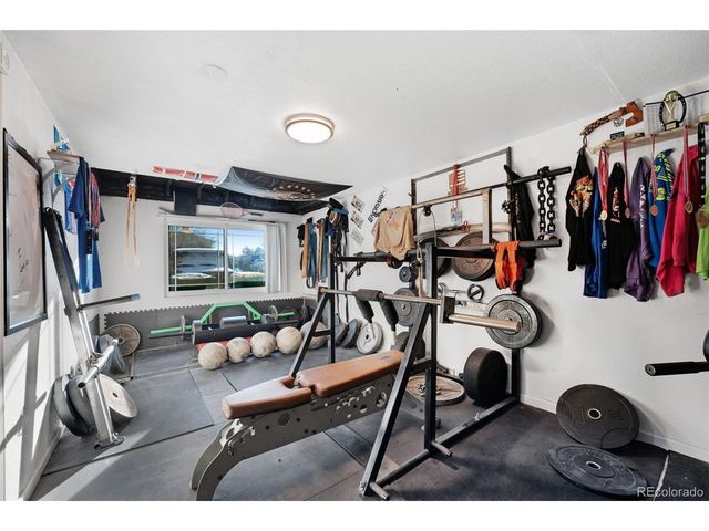 731 Elkhart St, Aurora, CO 80011