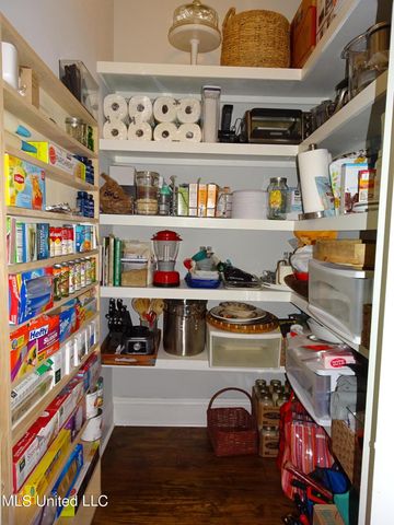 46 Charleston Circle, Brandon, MS 39047