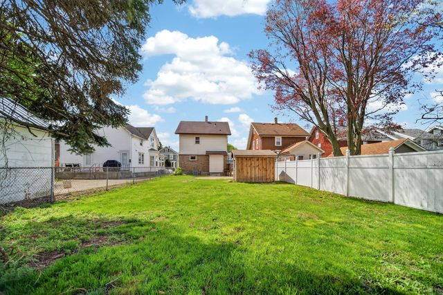 2957 POPLAR Street, Erie, PA 16508