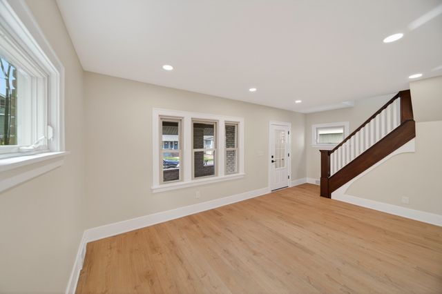 2957 POPLAR Street, Erie, PA 16508