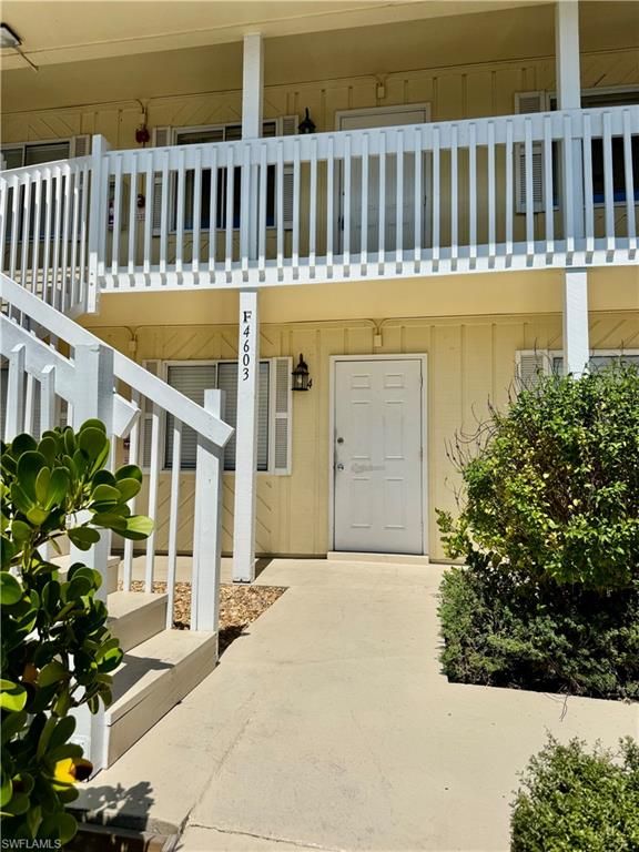 4603 Bayshore DR F4, NAPLES, FL 34112 — photo 2