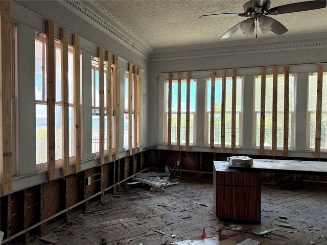 315 S BERMUDA BOULEVARD, Tampa, FL 33605