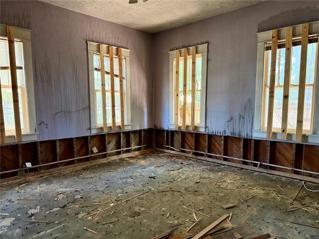 315 S BERMUDA BOULEVARD, Tampa, FL 33605