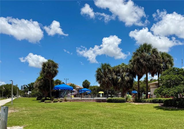 315 S BERMUDA BOULEVARD, Tampa, FL 33605