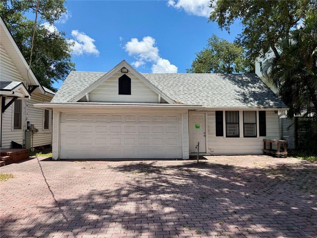 315 S BERMUDA BOULEVARD, Tampa, FL 33605