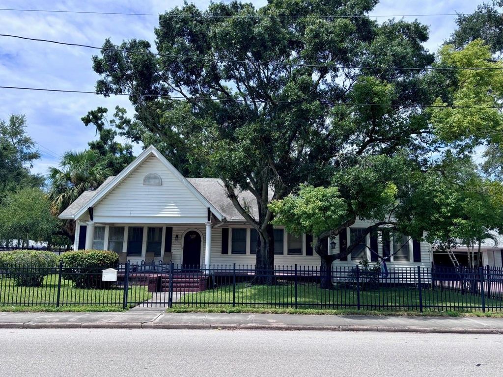 315 S BERMUDA BOULEVARD, Tampa, FL 33605