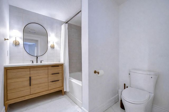 2410 W AZEELE STREET 234, Tampa, FL 33609