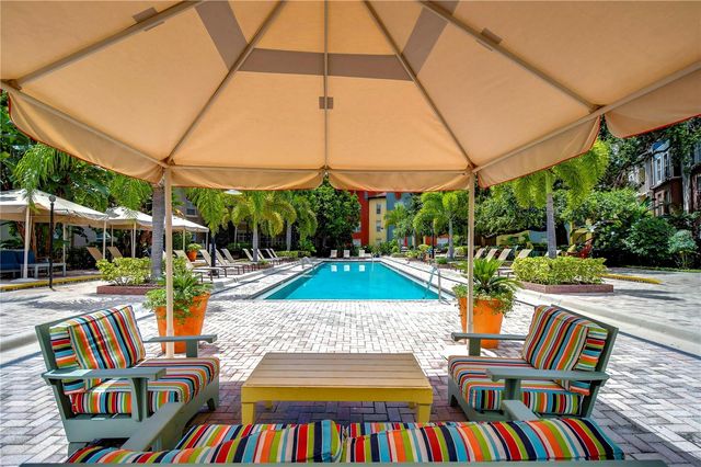 2410 W AZEELE STREET 234, Tampa, FL 33609