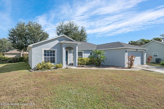 735 Crestline Lane NE, Palm Bay, FL 32907