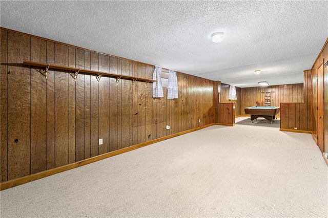 4826 Stearns Lane, Shawnee, KS 66203