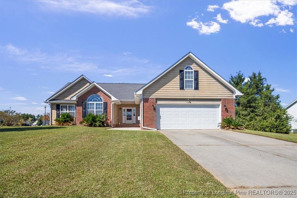 103 Beaumont Court, Raeford, NC 28376