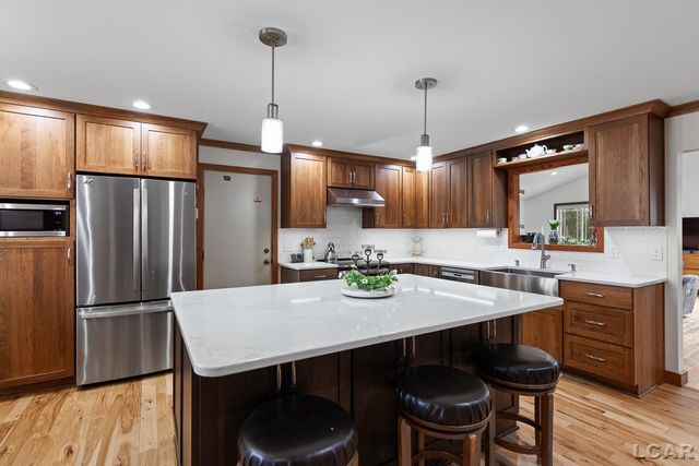 406 Seminole Drive, Tecumseh, MI 49286