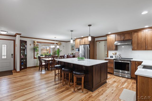 406 Seminole Drive, Tecumseh, MI 49286