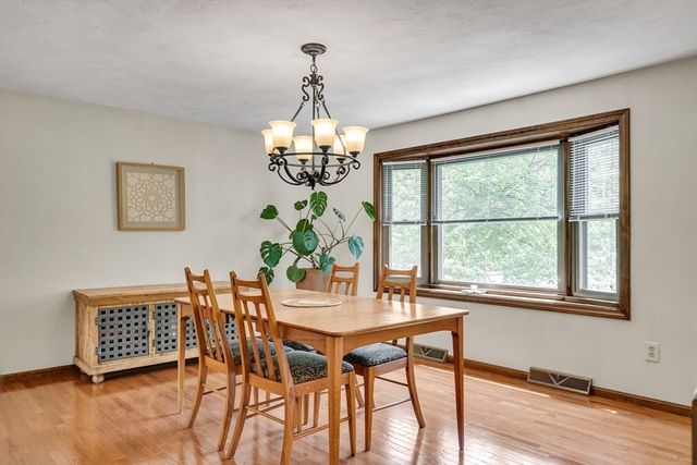 2 Sandspur Lane, North Reading, MA 01864