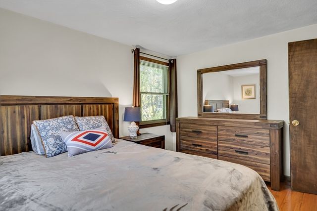2 Sandspur Lane, North Reading, MA 01864