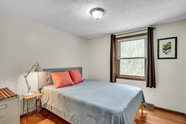 2 Sandspur Lane, North Reading, MA 01864