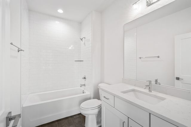 2202 Old Matthews Rd, Nashville, TN 37207