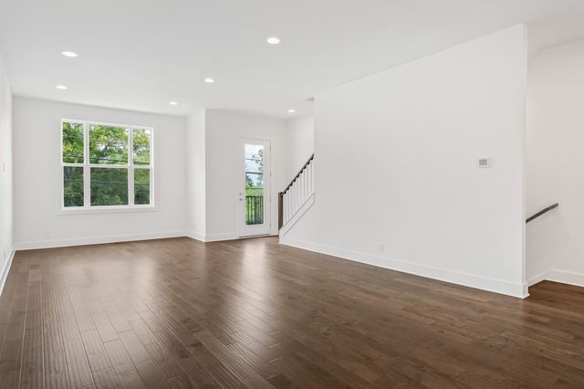2202 Old Matthews Rd, Nashville, TN 37207