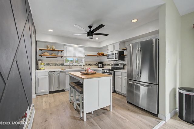 212 Riviera Drive, Toms River, NJ 08753