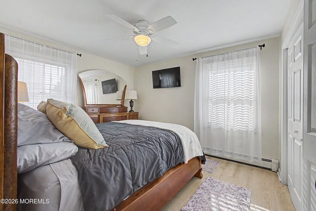 212 Riviera Drive, Toms River, NJ 08753