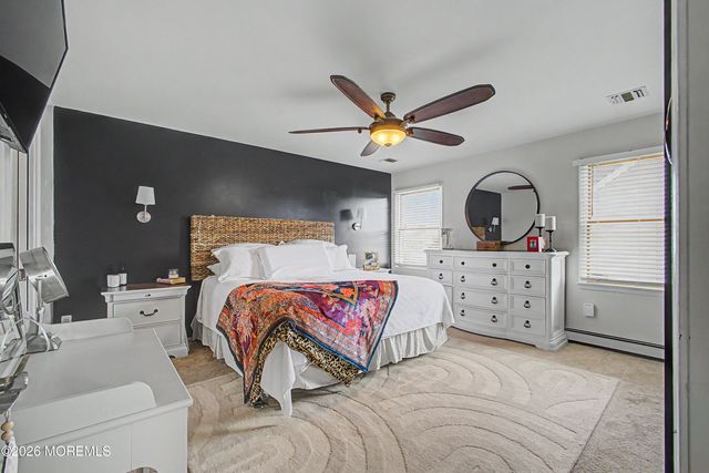 212 Riviera Drive, Toms River, NJ 08753