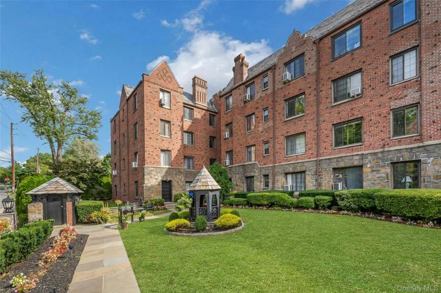 914 Wynnewood Road 1A, Pelham, NY 10803