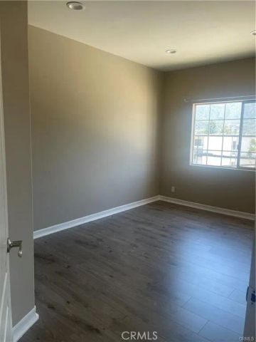 2256 Montrose Ave 1, Montrose, CA 91020