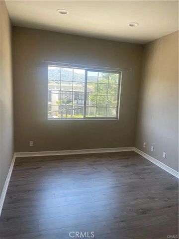 2256 Montrose Ave 1, Montrose, CA 91020