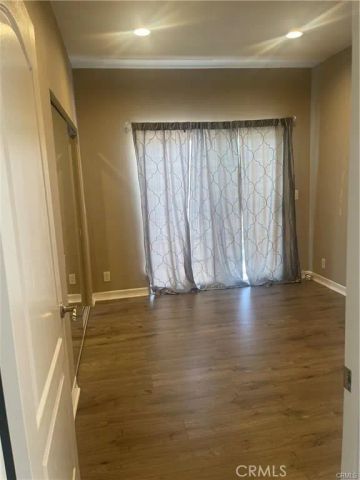 2256 Montrose Ave 1, Montrose, CA 91020