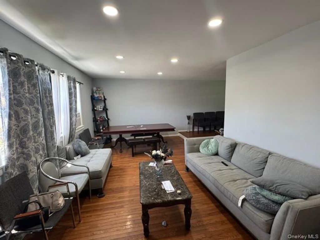 325 West Street, Newburgh, NY 12550 — photo 2