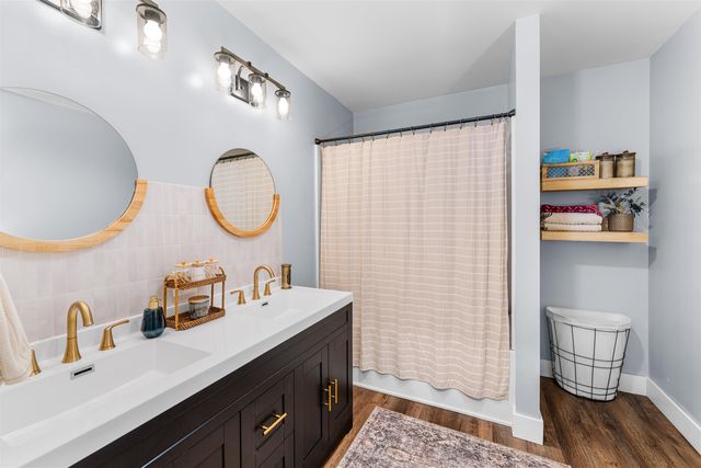 849 S Santa Fe Ave., Salina, KS 67401