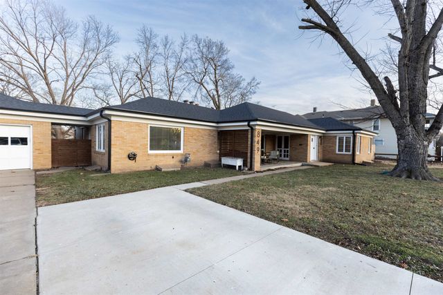 849 S Santa Fe Ave., Salina, KS 67401