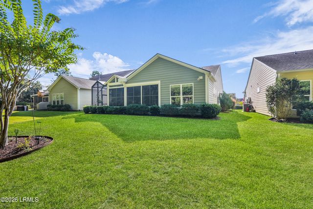 895 Knollwood Court, Okatie, SC 29909