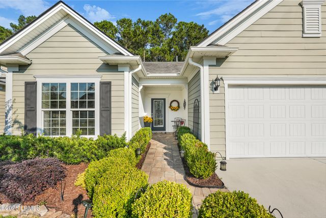 895 Knollwood Court, Okatie, SC 29909