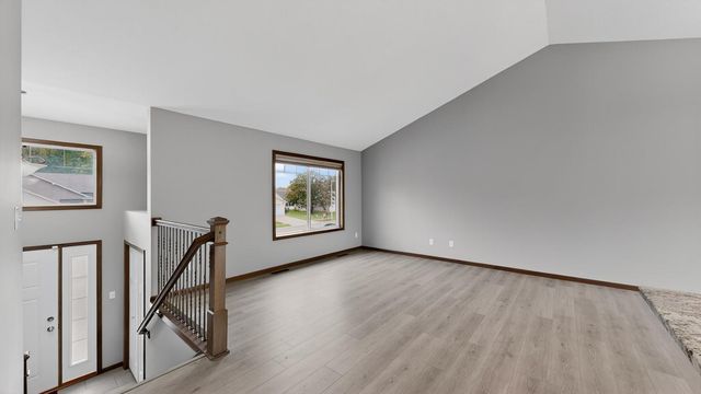 2846 20th Avenue SE, Rochester, MN 55904