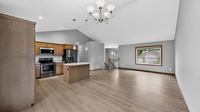 2846 20th Avenue SE, Rochester, MN 55904