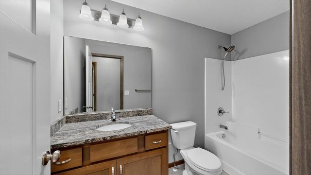 2846 20th Avenue SE, Rochester, MN 55904