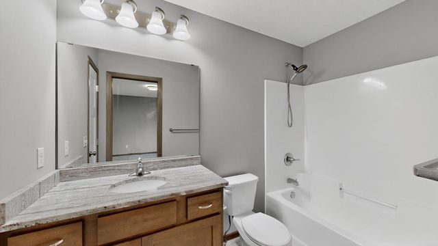 2846 20th Avenue SE, Rochester, MN 55904